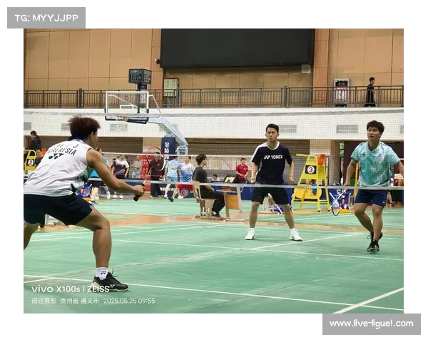 遵义联赛邀请世界冠军进校园，推动羽毛球普及